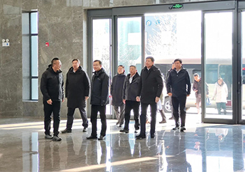 辽宁省政协主席周波走进欧波同考察调研